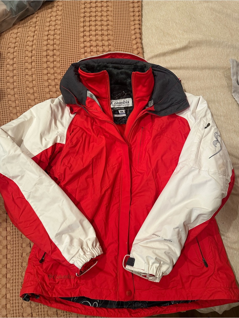 Columbia Red and White Women's Ski Jacket